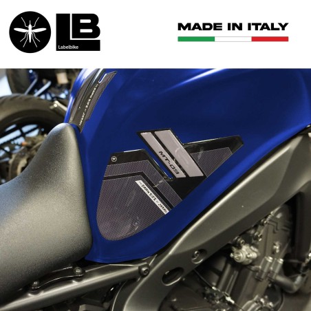 2 Adesivi 3D protezioni laterali serbatoio compatibili con Yamaha Mt09 SP 2021