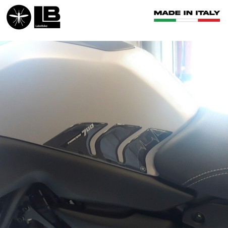 2 adesivi 3D protezioni laterali serbatoio moto compatibili Yamaha Tracer 700