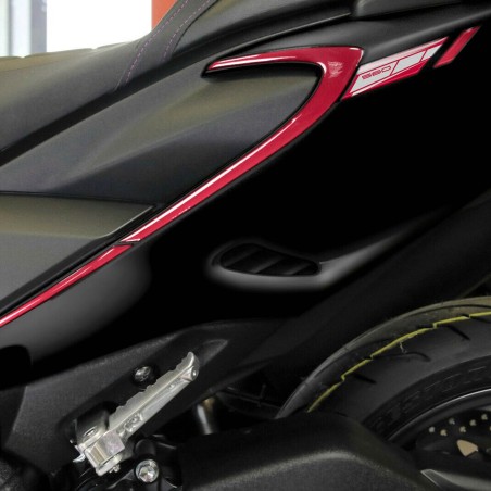 2 ADESIVI gel 3D PARASPIGOLI CODONE scooter compatibili YAMAHA TMAX 560 2020-21