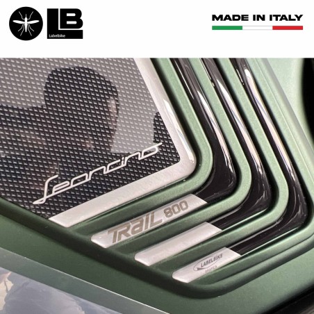 Adesivi 3D laterali serbatoio moto compatibili con Benelli Leoncino 800 Trail