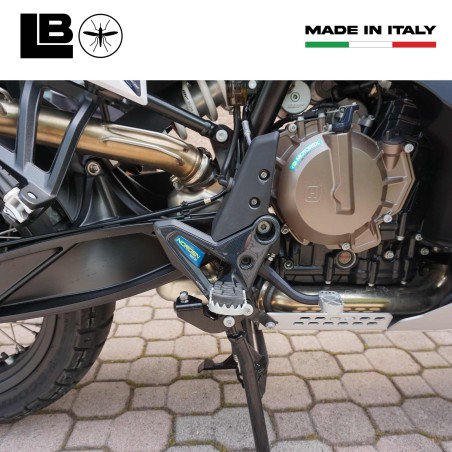 Adesivi 3D Protezioni Battitacco moto compatibili con Husqvarna Norden 901 2023