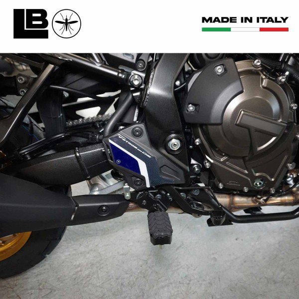 Adesivi 3D Protezioni Battitacco moto compatibili con Suzuki V-Strom 800DE
