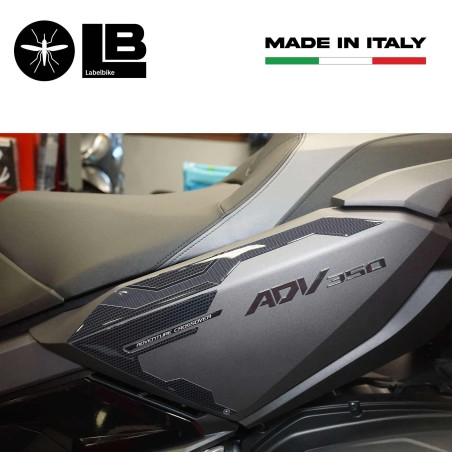Adesivi 3D Protezioni Fianchetti posteriori compatibili con Honda ADV350 2022-23