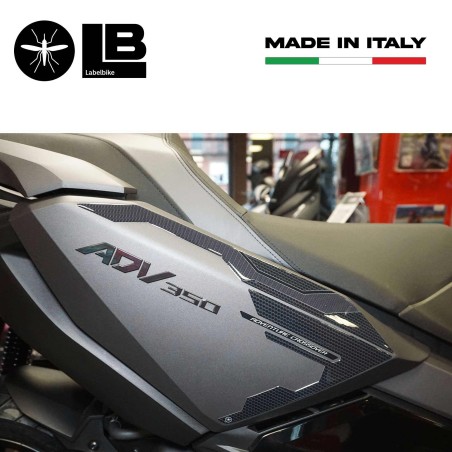 Adesivi 3D Protezioni Fianchetti posteriori compatibili con Honda ADV350 2022-23