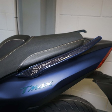 Adesivi 3D Protezione maniglie senza bauletto compatibili con Yamaha Tmax 2022