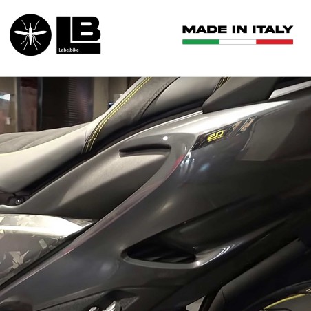 Adesivi 3D Paraspigoli carene compatibili con Yamaha Tmax 560 20Th Anniversary