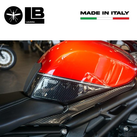 Adesivi 3D Serbatoio Laterali compatibili con Triumph Speed Triple 1200 RR