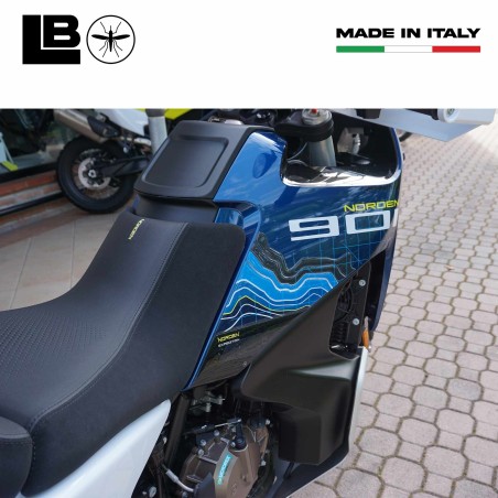 Adesivi Protezioni laterali serbatoio compatibili con Husqvarna Norden 901 2023