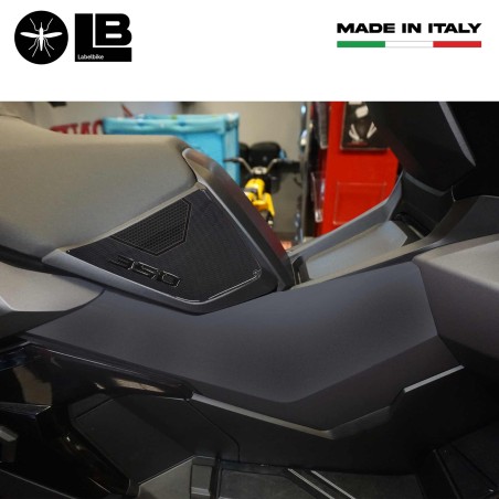 Adesivi resina 3D Protezioni laterali borchia compatibili con Honda ADV350 2022