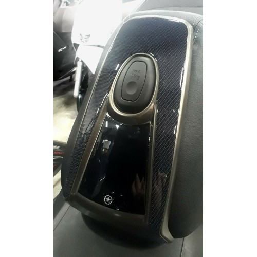 ADESIVO 3D BORCHIA GANCIO APPENDI BORSE compatibile KYMCO scooter AGILITY 300 