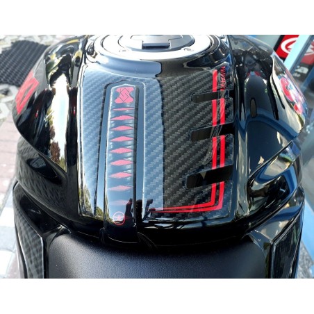 Adesivo 3D paraserbatoio moto compatibile con Suzuki Katana 2019-2023 Rosso