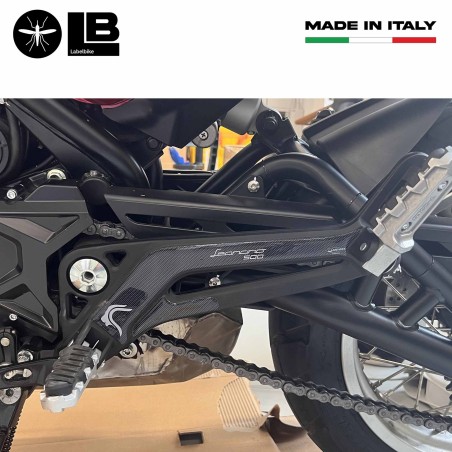 Adesivo 3D Protezione battitacco moto compatibile con Benelli Leoncino 500