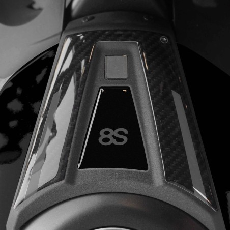 Adesivo 3D Protezione Sopraparaserbatoio moto compatibile con Suzuki GSX-8S
