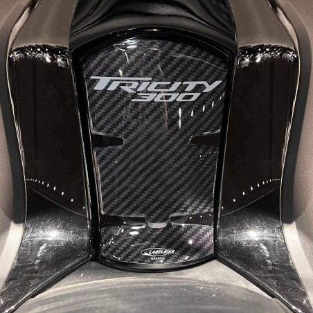 Adesivo 3D protezione sportello serbatoio compatibile con Yamaha Tricity 300