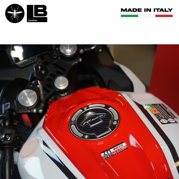 Adesivo 3D Protezione tappo serbatoio moto compatibile con Yamaha R125 2019-2022