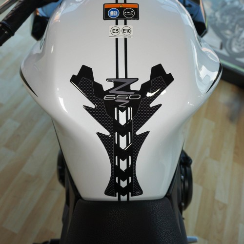 Adesivo in Gel 3D Protezione Paraserbatoio compatibile con Kawasaki Z650 2021