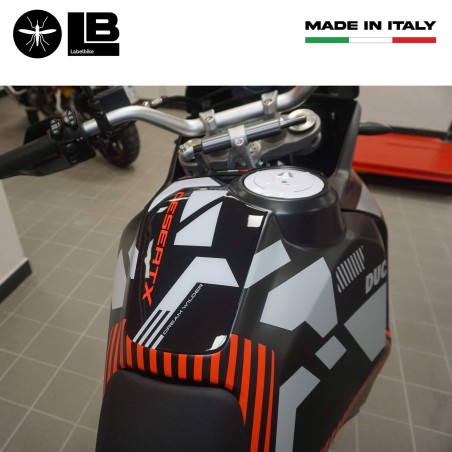 Adesivo Paraserbatoio Protezione serbatoio compatibile con Ducati DesertX 2023