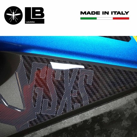 KIT ADESIVI 3D PROTEZIONI SERBATOIO COMPATIBILI CON SUZUKI GSX-S 1000 2021-2023