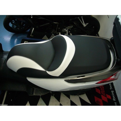 Kit RIVESTIMENTO SELLA KYMCO DOWNTOWN coprisella Personalizzata per Scooter 300