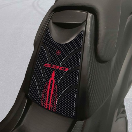 PROTEZIONE SPORTELLO SERBATOIO TMAX 530 ADESIVO 3D CARBON per SCOOTER T MAX 2012-16