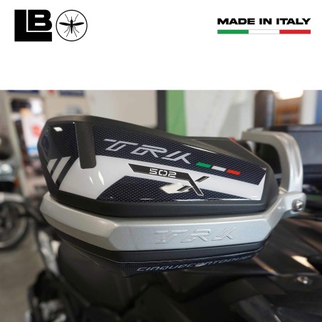 Protezioni Paramani moto Adesivi resinati 3D compatibili con Benelli TRK 502 X