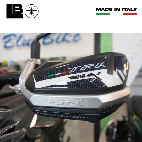 Protezioni Paramani moto Adesivi resinati 3D compatibili con Benelli TRK 502 X
