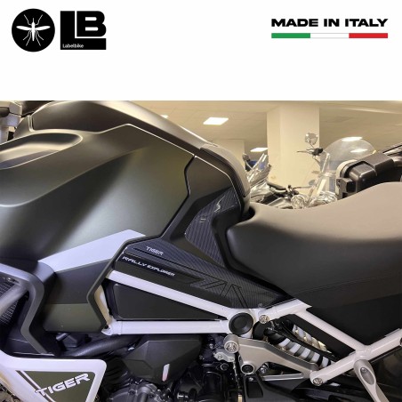 Protezioni laterali 3D compatibili con Triumph Tiger 1200 Rally Explorer 2023