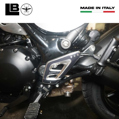 Adesivi 3D Protezioni Battitacco moto compatibili con Triumph Scrambler 400 X