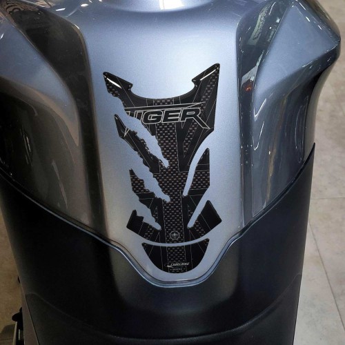 ADESIVI/STICKERS PARASERBATOIO 3D CARBONIO compatibile per MOTO TRIUMPH TIGER