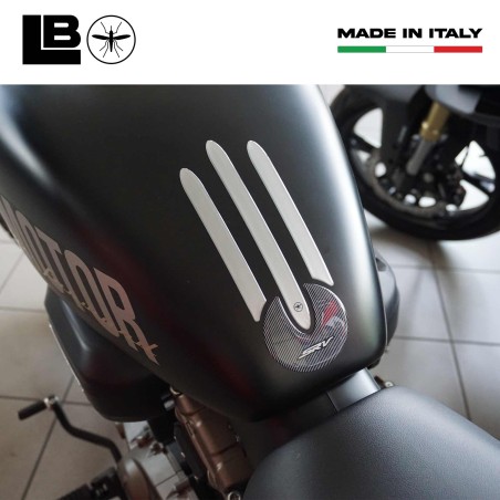 Paraserbatoio Moto Adesivo in resina gel 3D compatibile con QJ Motor SRV 300