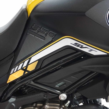 Adesivi 3D Protezioni Laterali serbatoio compatibili con QJ Motor SVT 650 X
