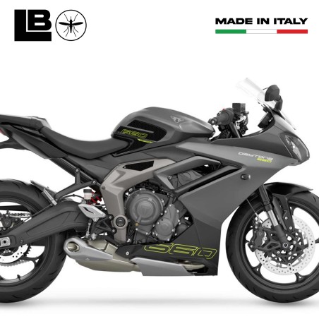 Adesivi 3D compatibili con Triumph Daytona 660 Protezioni Laterali Serbatoio