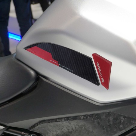 Adhesivos 3D Protecciones Laterales Depósito compatible con Suzuki GSX-S 1000 2024