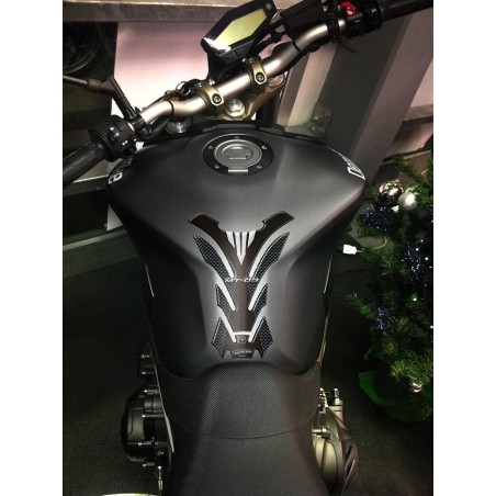 PARASERBATOIO ADESIVO SERBATOIO in RESINA 3D compatibile per MOTO YAMAHA MT-09