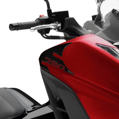 2 ADHESIVOS DE RESINA 3D PARA PROTECCIÓN DE ESQUINAS DE CARENADOS compatibles con HONDA INTEGRA 750