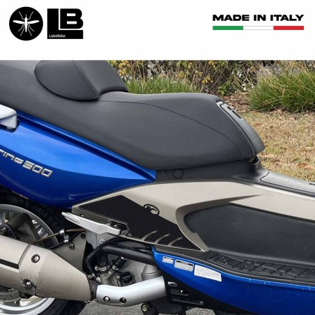 2 PROTEZIONI gel 3D PIEDI PASSEGGERO per XCITING 250-300-500 compatibili KYMCO
