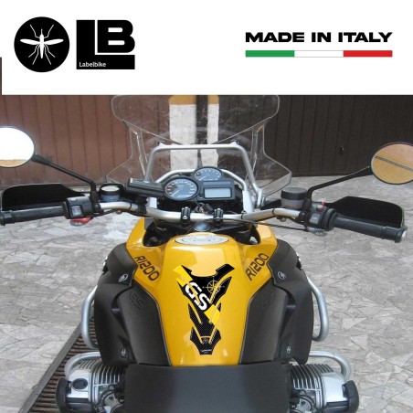 PARASERBATOIO ADESIVI-STICKERS in RESINA 3D per MOTO BMW GS Carbonio-Giallo