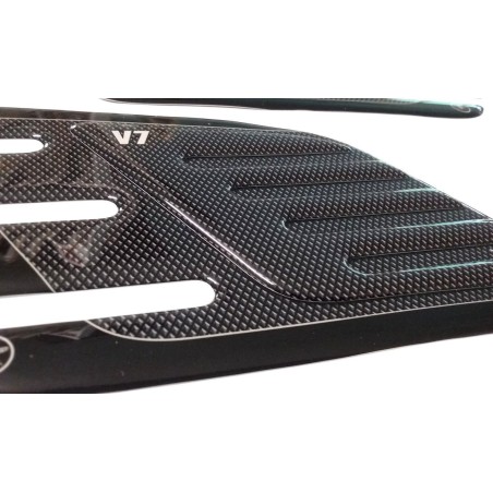 2 PROTECCIONES LATERALES DE DEPÓSITO 3D compatibles con MOTO GUZZI V7 NUEVO