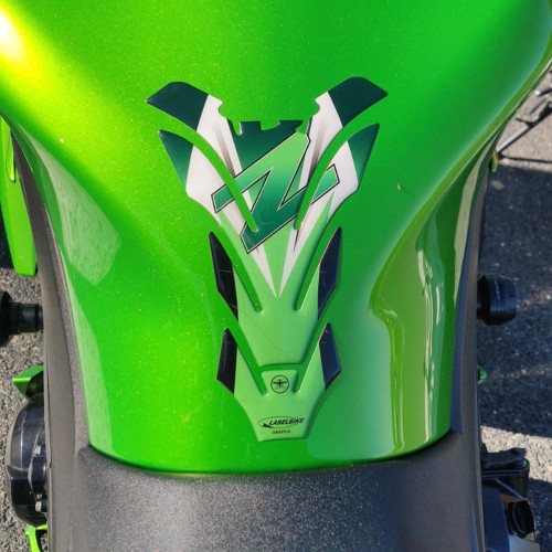 PROTECCIÓN DEPÓSITO ADHESIVO 3D compatible KAWASAKI Z750 Z1000 Z 750-1000 Verde