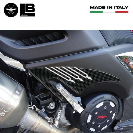 2 ADESIVI 3D carbon compatibili per YAMAHA TMAX 530 protezioni PIEDI PASSEGGERO