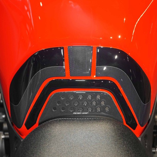 Sticker Tank Guard LOW depósito de moto compatible con Yamaha Tracer 9 2025